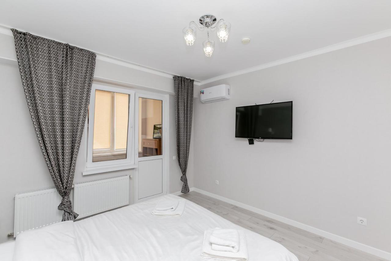 Apartament In Zona Centrala Si Parc Chisinau Exterior foto